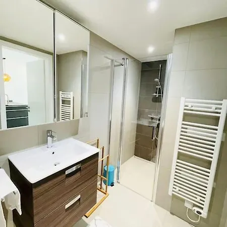 Luxury 1 Bedroom In Center Parking And Terrace - 5 Appartement *